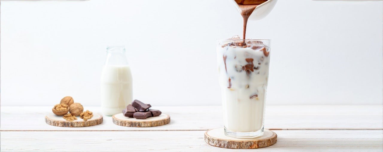 chocolate protein shake with walnuts recipe using foodstrong chocolate protein made with antibiotic free grassfed whey